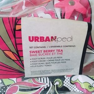 Kit with foot scrubs, soaks, etc